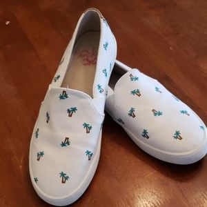 Size 8 Roxy Slip-on Shoe